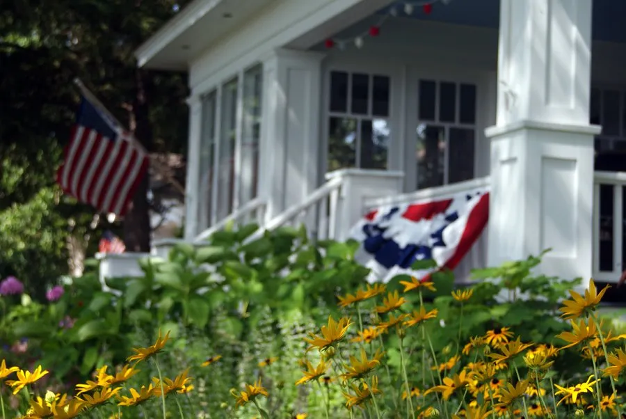 Professional landscape installation experts serving Harbor Springs, MI - Green Room Landscape