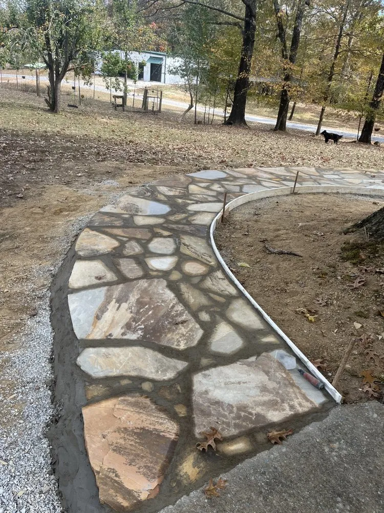 Expert garden landscaping in Pelham, AL - Green Roots Services