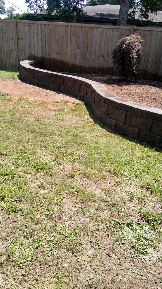 Top-rated lawn mowing service in Pelham, AL by Green Roots Services