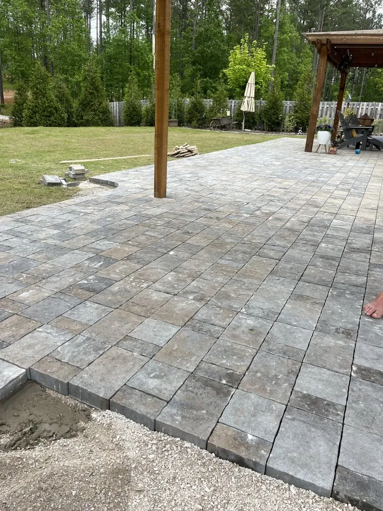 Professional outdoor landscaping in Pelham, AL by Green Roots Services