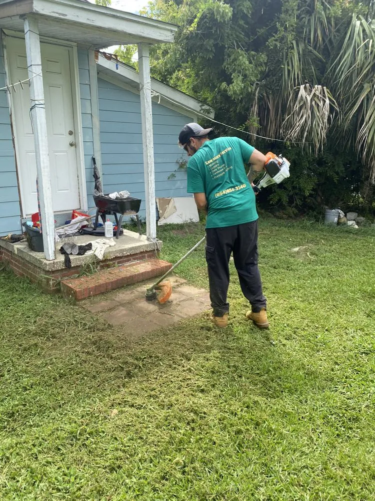 Trusted landscaping services for residential properties in Surfside Beach, SC by Green Sands Landscaping