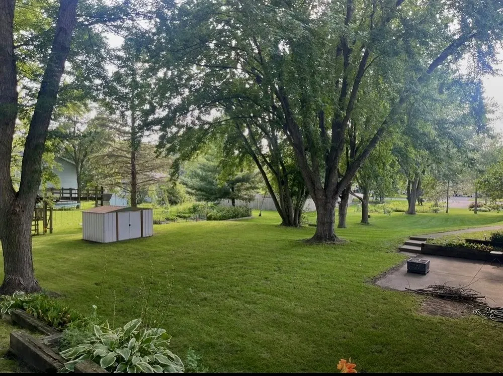 Custom lawn mowing service in Montrose, MN by Green Scape 365