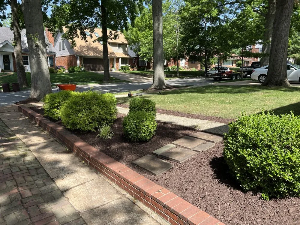 Reliable landscaping services experts serving Webster Groves, MO - Green Scape Stl Landscaping And Outdoor Living