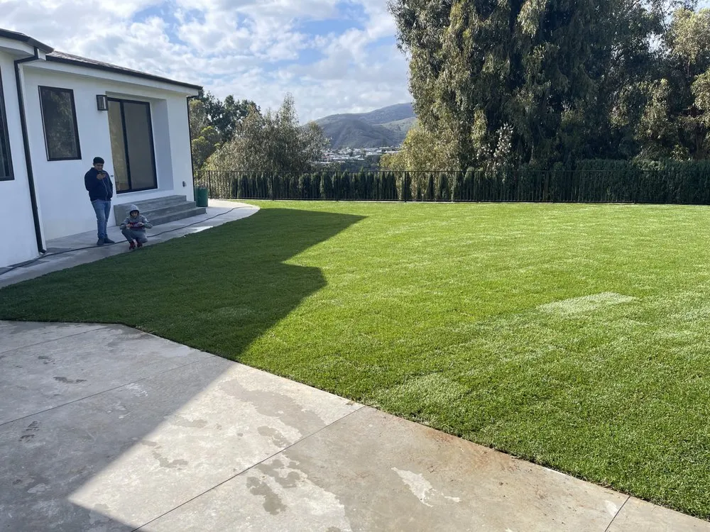 Custom landscaping services for homes across Inglewood, CA - Green Scapes Landscaping