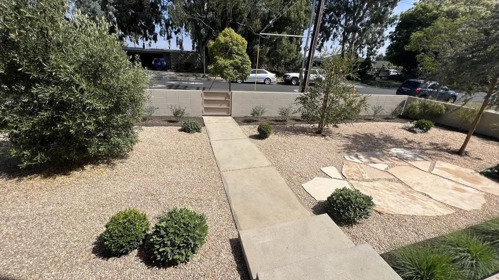 Expert yard maintenance for residential properties across Inglewood, CA - Green Scapes Landscaping
