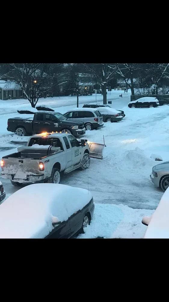 Professional outdoor landscaping in Saint Charles, IL - Green Scene