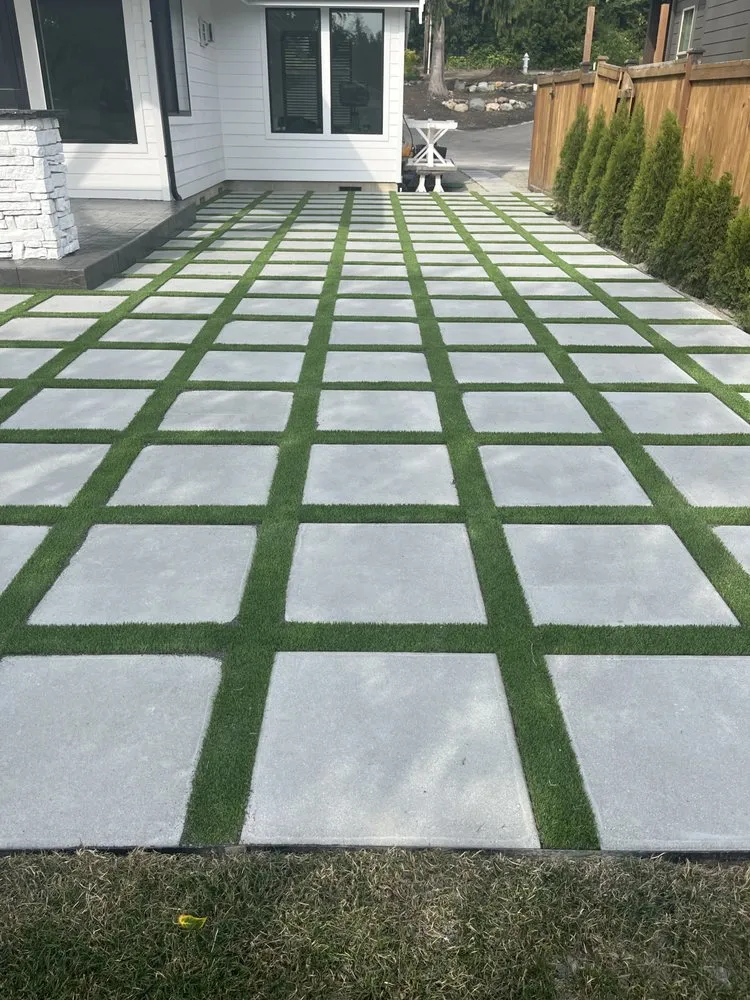 Trusted lawn mowing service experts serving Tacoma, WA - Green Scent Landscaping