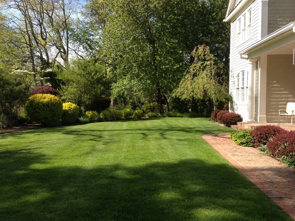 Reliable landscape design in Hampton Bays, NY by Green Season Landscaping