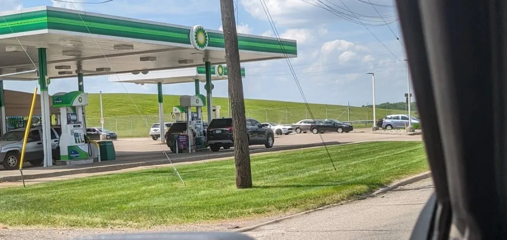 Trusted residential landscaping experts serving Southgate, MI - Green Selections lawn and field specialist