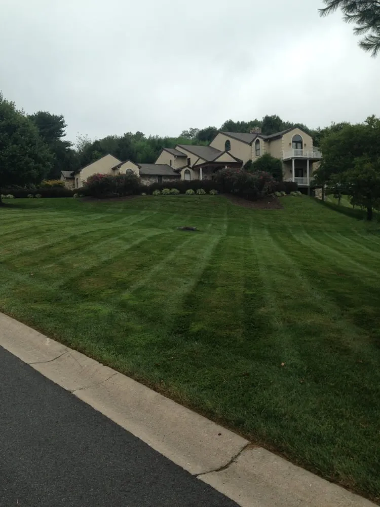 Trusted lawn care service near you in Hockessin, DE by Green Side Up Lawn & Landscape