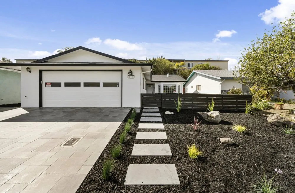 Trusted landscape design with custom design in Brentwood, CA by Green Sky Landscaping