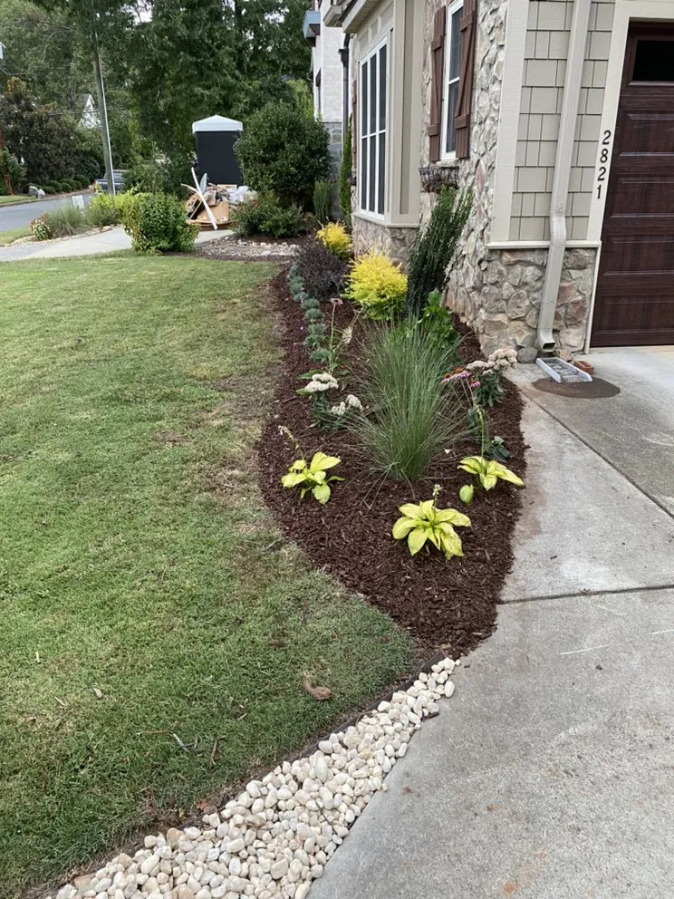 Expert garden landscaping experts serving Charlotte, NC - Green Sky Landscaping Services