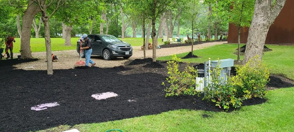 Expert residential landscaping experts serving Leander, TX - Green Sky Lawn Service