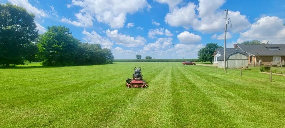 Professional yard maintenance for beautiful yards across Clarksville, TN - Green Sky Solutions