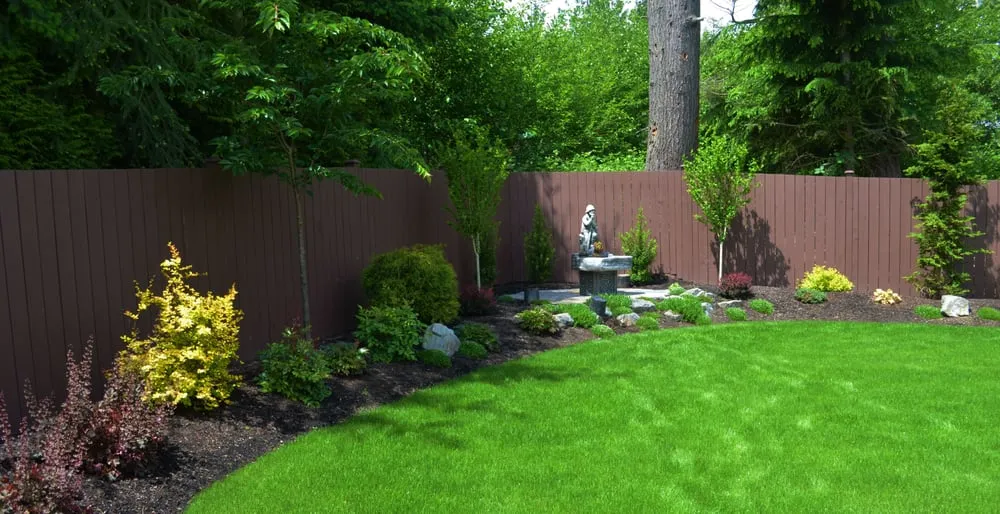 Custom landscaping services for residential properties across Mukilteo, WA - Green Slate Landscaping