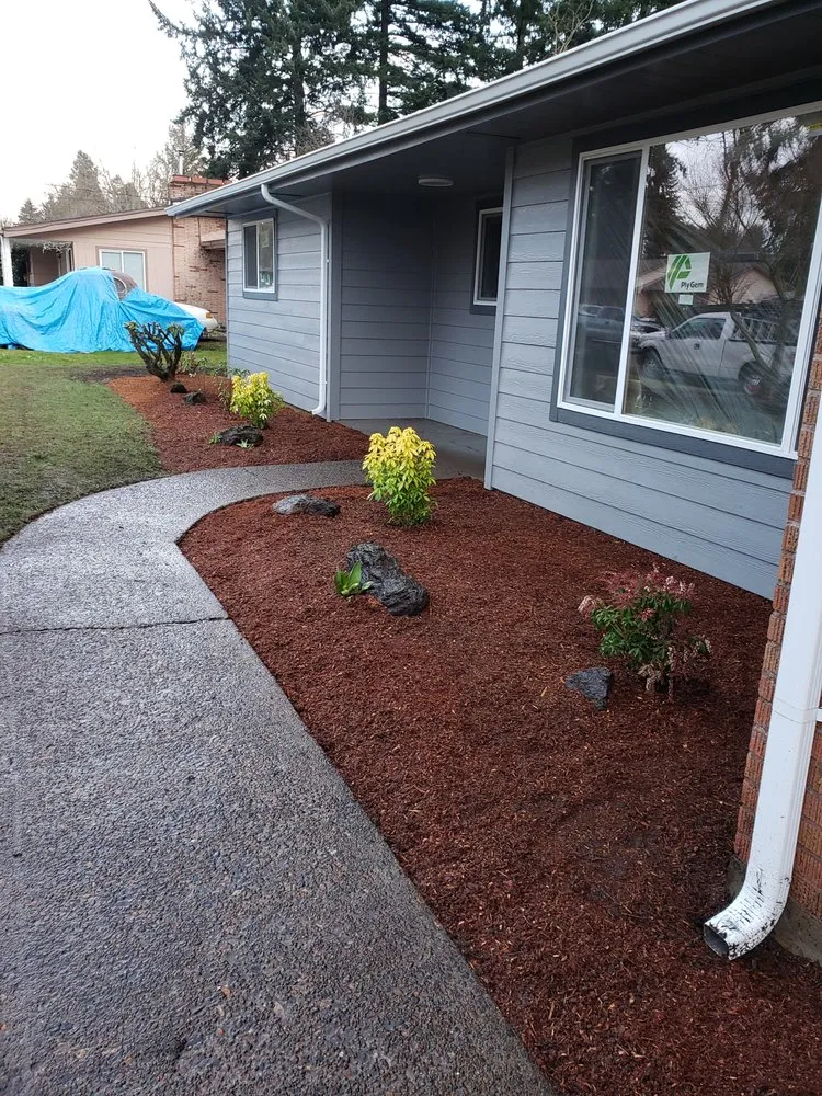 Custom lawn mowing service in Brooks, OR by Green Space Landscape
