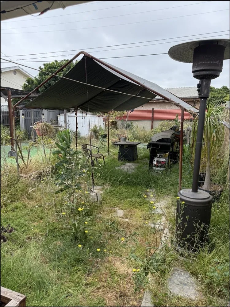 Top-rated yard maintenance for year-round maintenance in Inglewood, CA by Green Spark