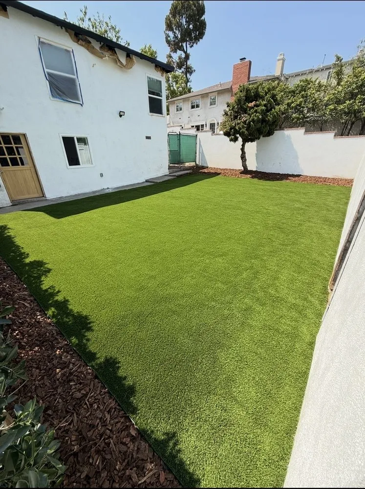 Reliable yard maintenance with custom design in Inglewood, CA by Green Spark