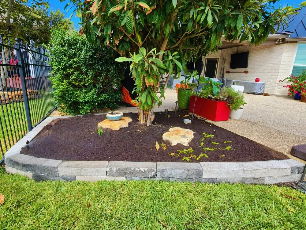 Custom lawn mowing service for homes across The Woodlands, TX - Green Springs Landscape