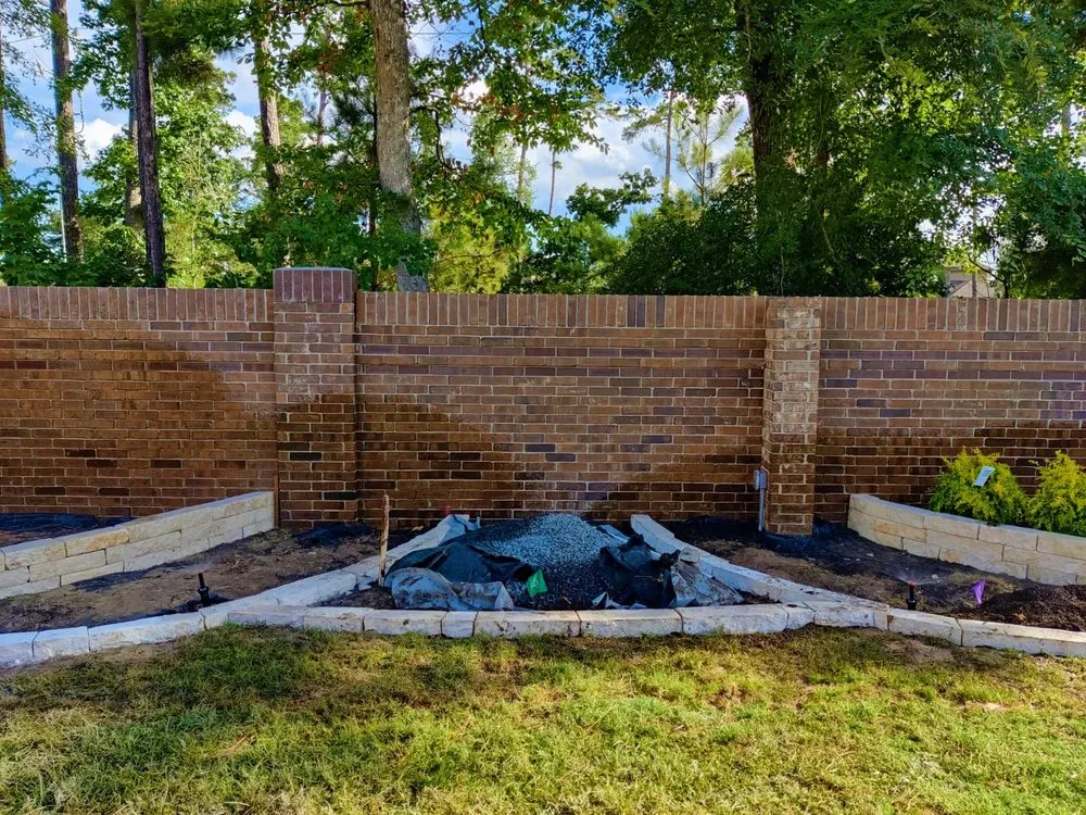 Local residential landscaping experts serving The Woodlands, TX - Green Springs Landscape