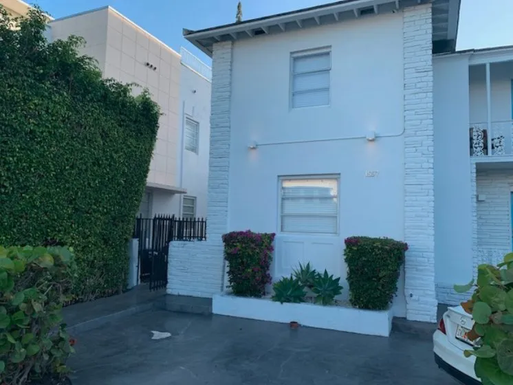 Expert outdoor landscaping for residential properties across Miramar, FL - Green Square Lawn