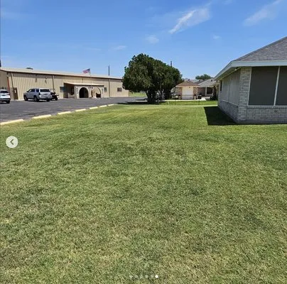 Green Steel Lawn Care