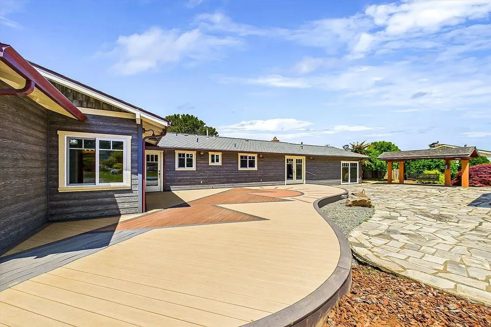 Expert yard cleanup service experts serving McKinleyville, CA - Green Sun Landscaping