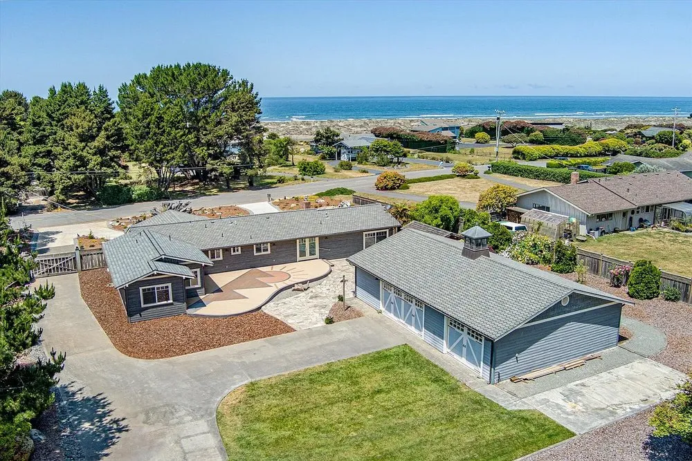 Local garden landscaping experts serving McKinleyville, CA - Green Sun Landscaping