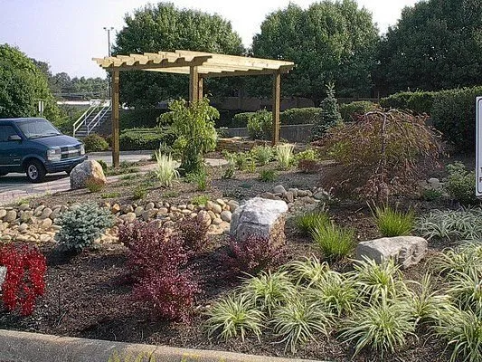 Expert garden landscaping in Piney Flats, TN by Green Sweep Landscape & Irrigation