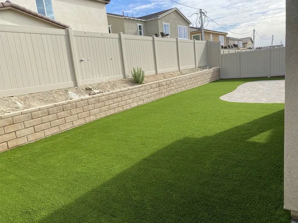 Top-rated yard cleanup service for residential properties in Spring Valley, CA by Green Synthetic Pros