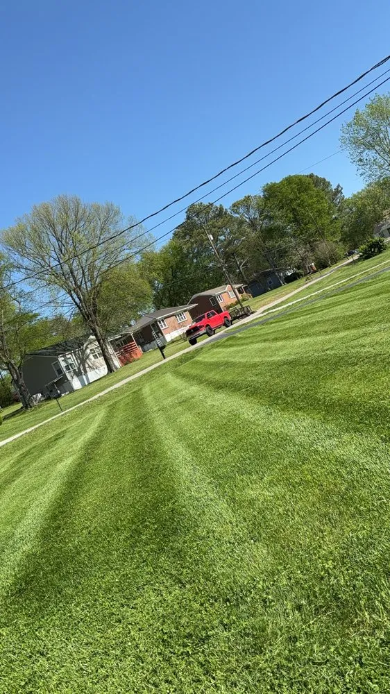 Professional garden landscaping for beautiful yards in Columbia, TN by Green Team Lawn Care