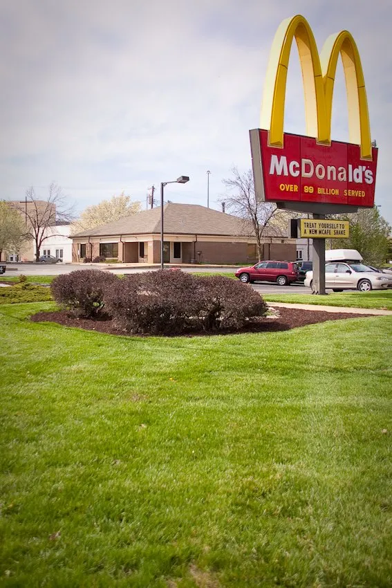 Reliable residential landscaping with custom design across St. Louis, MO - Green Team Lawn Service