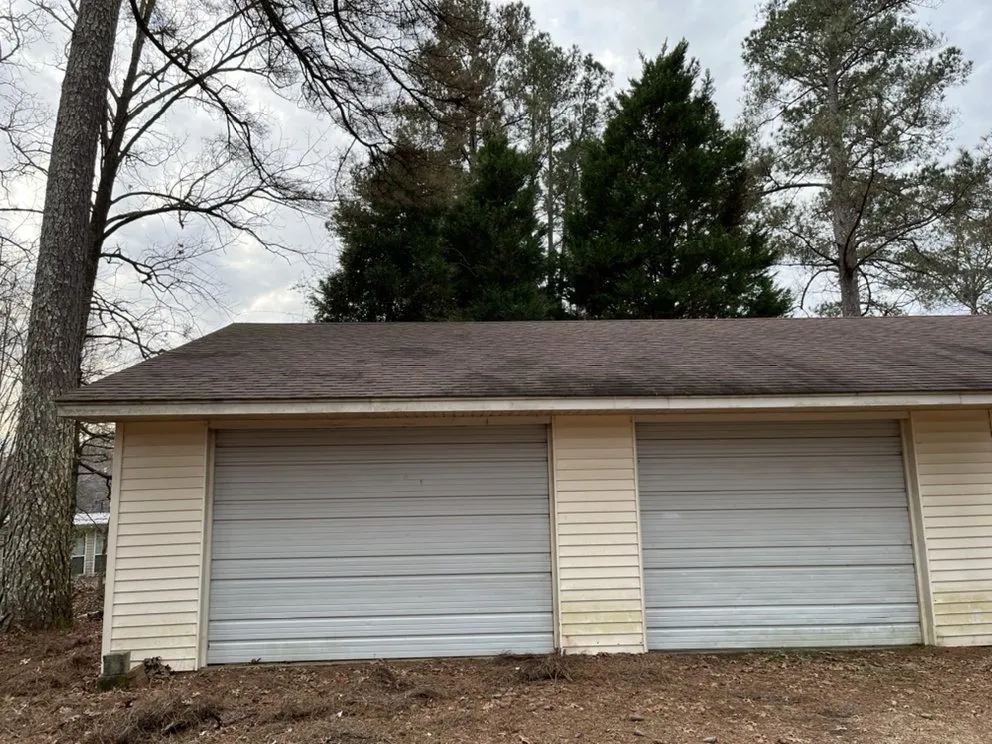 Custom outdoor landscaping in Tupelo, MS - Green Team of Tupelo Lawn Care and more