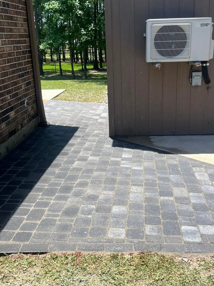 Trusted lawn care service for beautiful yards in Conroe, TX by Green Tex services