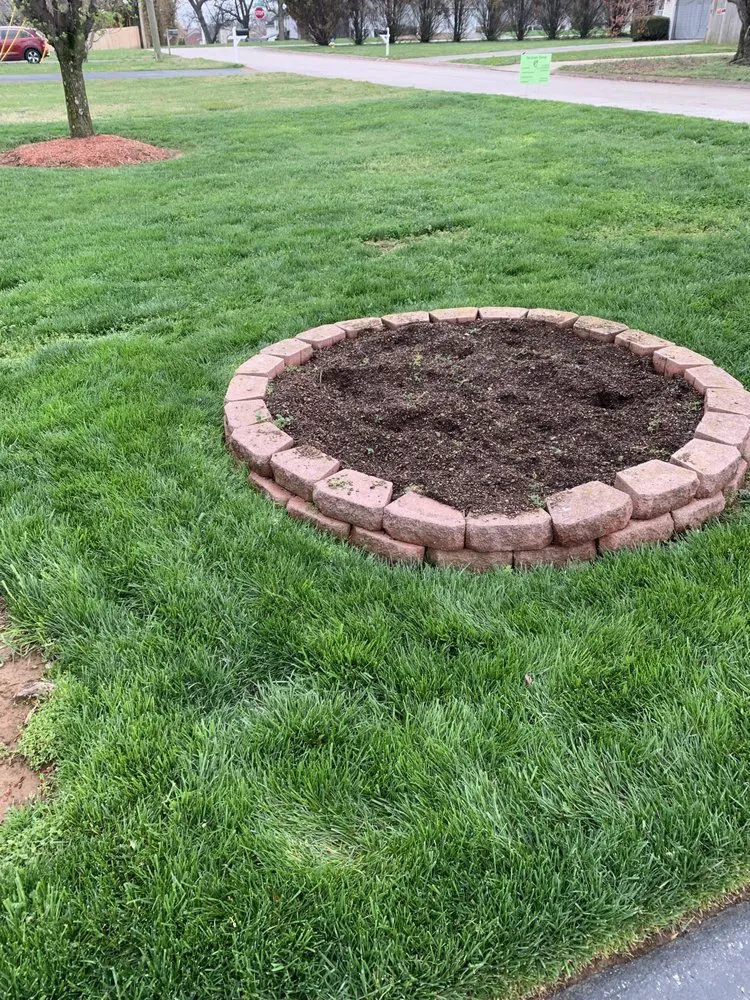 Local residential landscaping near you across Columbia, TN - Green Thumb