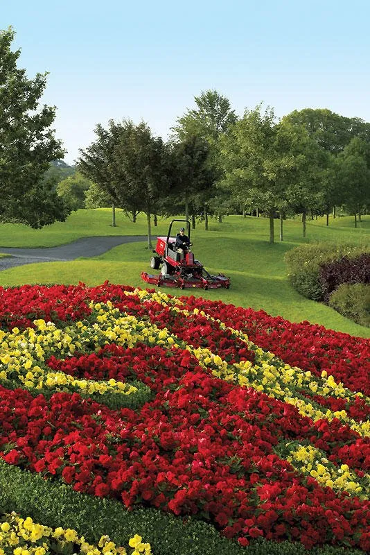 Affordable lawn mowing service experts serving Bellingham, WA - Green Thumb Company