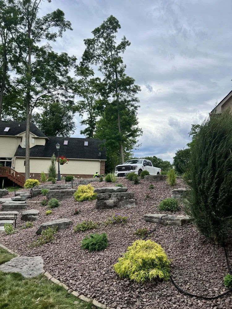 Top-rated lawn care service in Walled Lake, MI - Green Thumb Garden Services