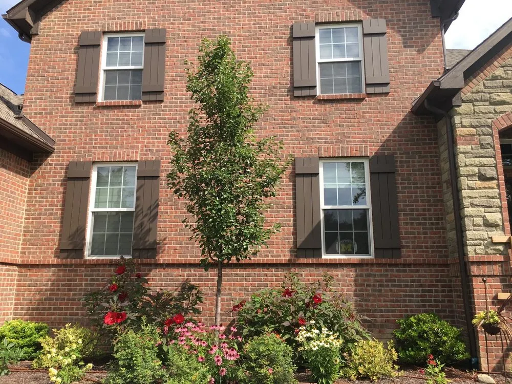 Custom landscaping services in Walled Lake, MI - Green Thumb Garden Services