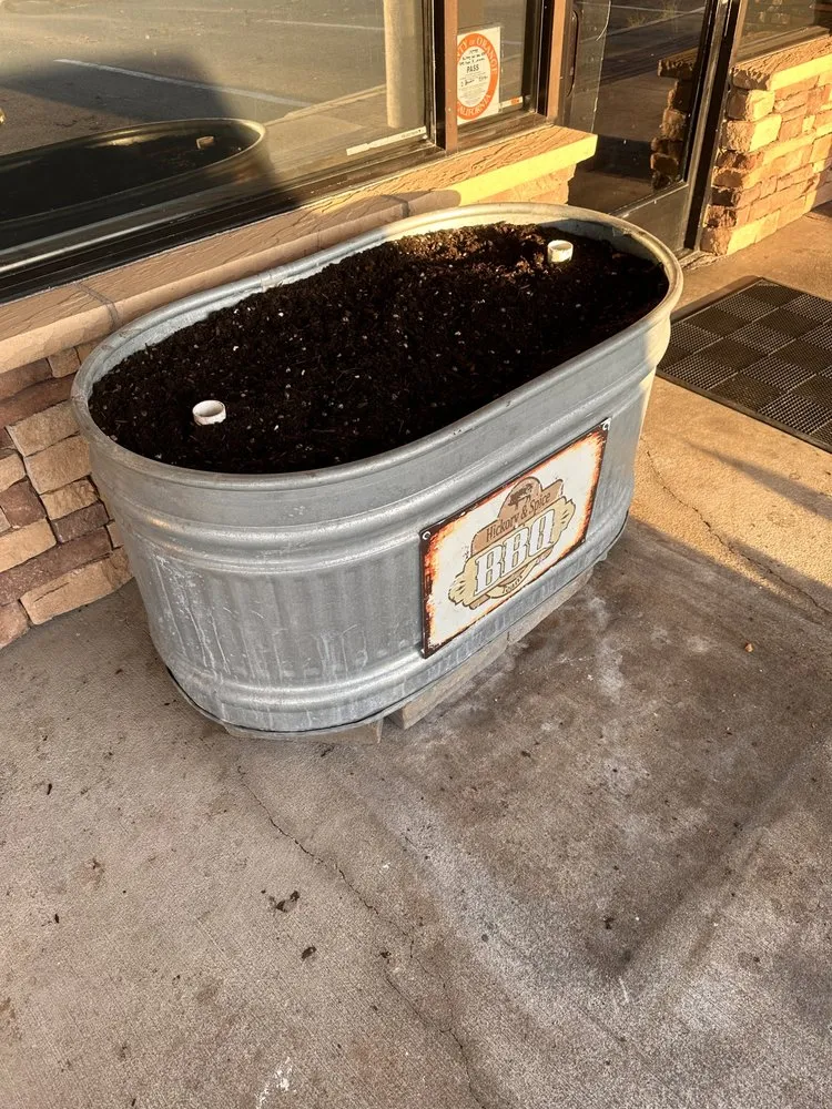 Professional lawn care service experts serving Anaheim, CA - Green Thumb Gardening