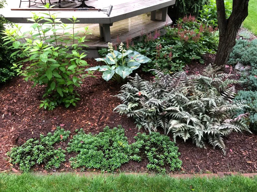 Custom landscape design in Trumbull, CT - Green Thumb Landscaping