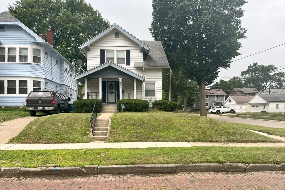 Local landscape design experts serving Toledo, OH - Green Thumb Lawn Care