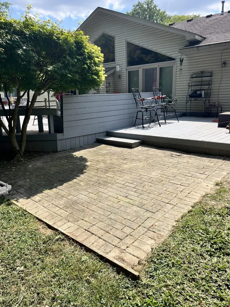 Top-rated landscape design in Toledo, OH by Green Thumb Lawn Care