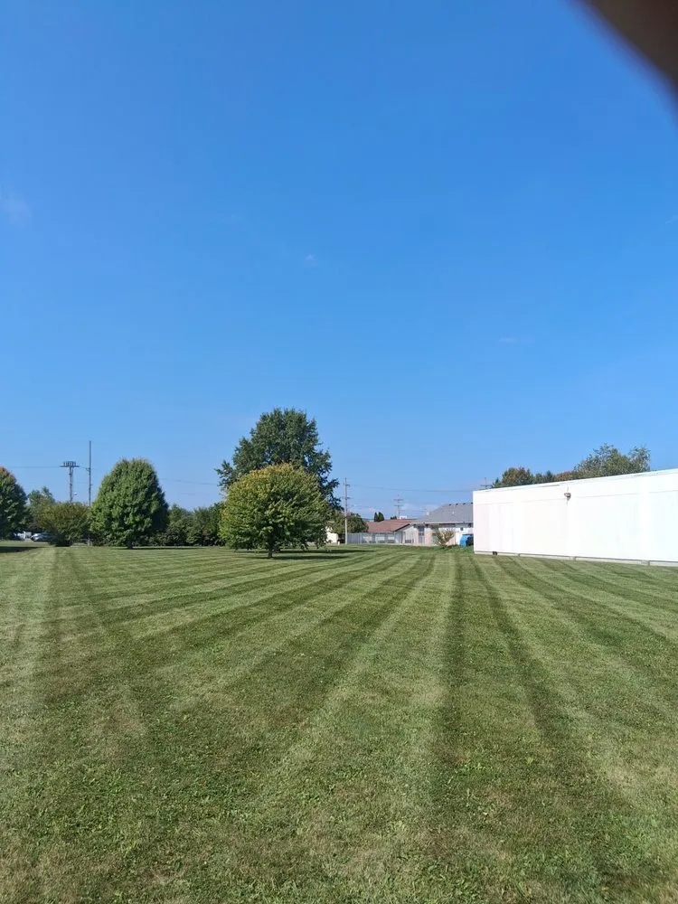 Expert yard maintenance in Sandusky, OH by Green Thumb Mobile Maintenance