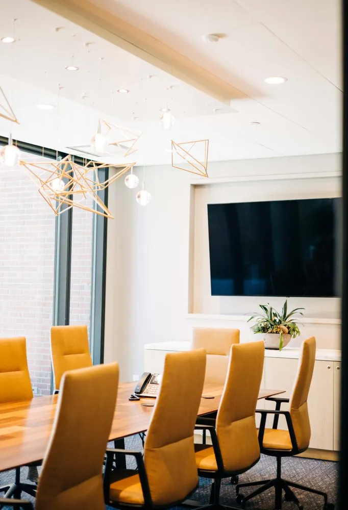 Expert lawn care service experts serving Loveland, CO - Green Thumb Plantscape