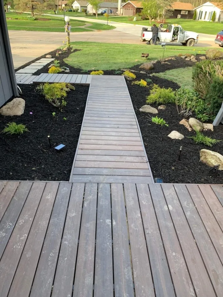 Professional outdoor landscaping experts serving Lorain, OH - Green Thumb Services