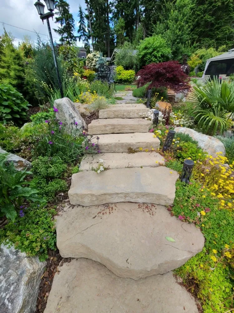 Expert garden landscaping in Bainbridge Island, WA - Green Thumb Solutions