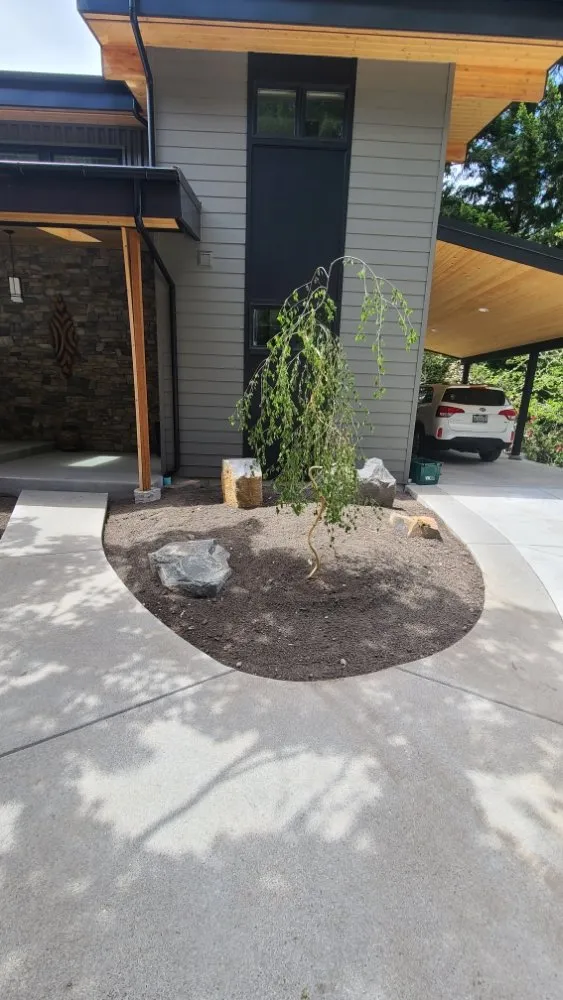 Local landscape design in Bainbridge Island, WA - Green Thumb Solutions