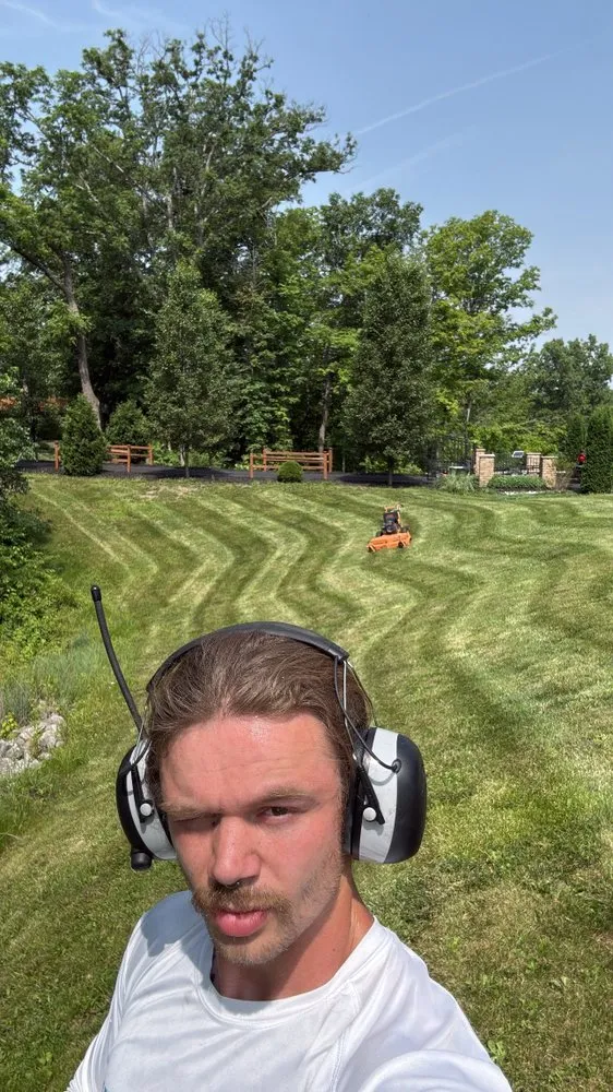 Custom yard cleanup service experts serving Columbus, OH - Green Thumb Solutions