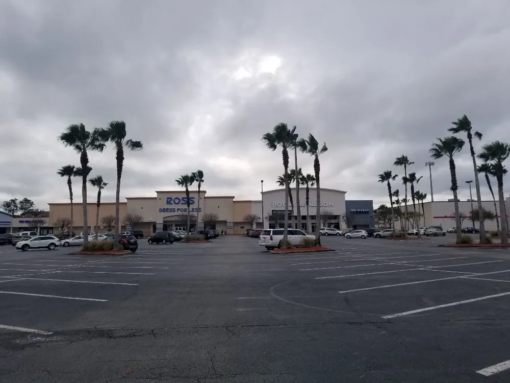 Expert garden landscaping in Port Richey, FL by Green Thumb Unlimited