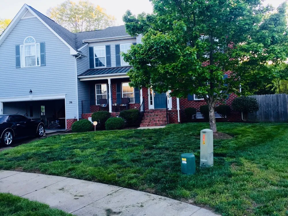 Local lawn care service for beautiful yards across Norfolk, VA - Green Top Lawn